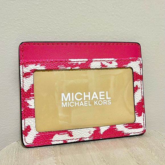 Michael Kors :  Electric Pink Hearts Card Case | NWT - Picture 3 of 3